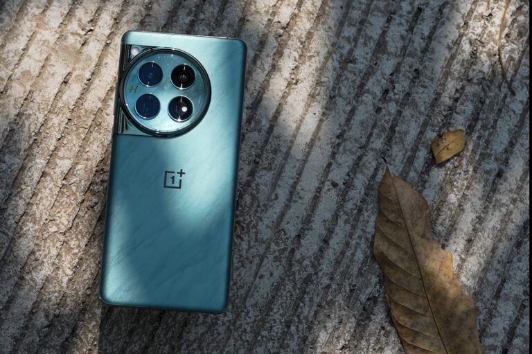 OnePlus 12
